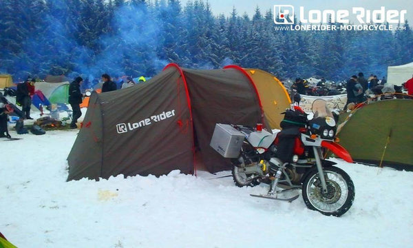 Top 5 Tipps fürs Campen bei kaltem Wetter für ADV Motorradfahrer